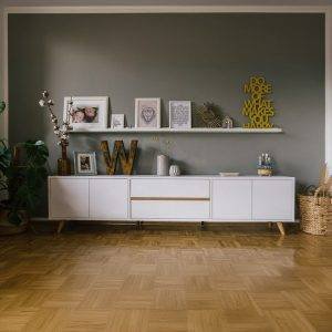 ترابيزة تليفزيون مع رف 180×40سم - CAT97