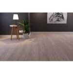 ⁦Krono Original HDF K268 Wolfsback Oak⁩ - الصورة ⁦4⁩